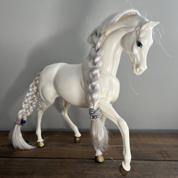 Vintage Gypsy Magic Horse The Hunchback of Notre Dame Disney & Esmeralda Barbie - Picture 14 of 16